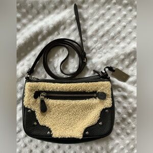 Coach Ryder Pochette Shearling Crossbody Bag